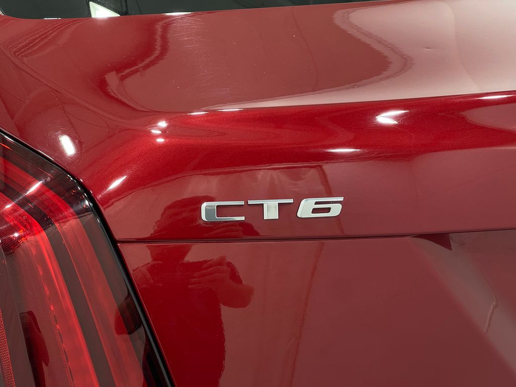 2018 Cadillac CT6 Image 38