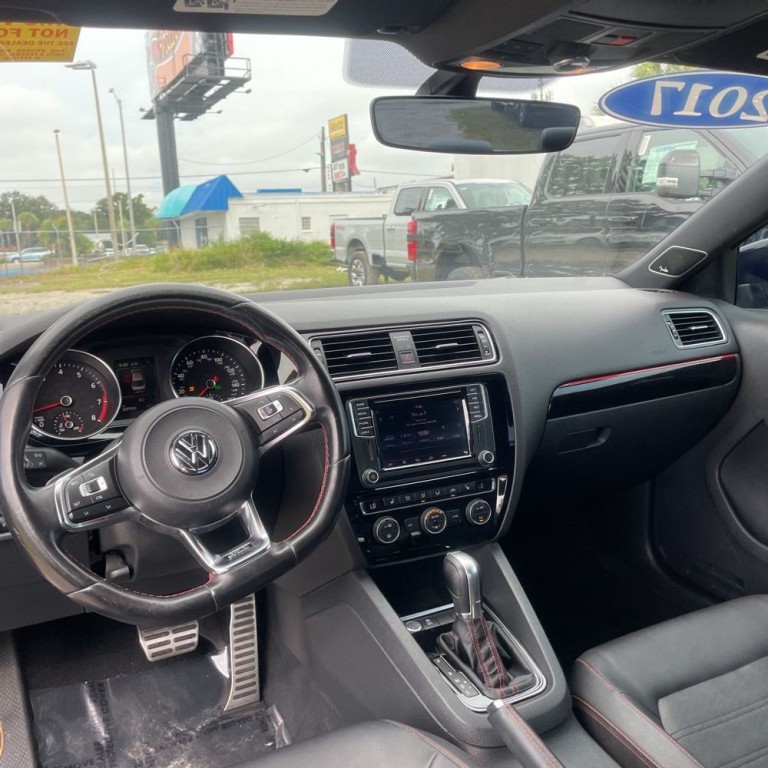2017 Volkswagen Jetta Image 9