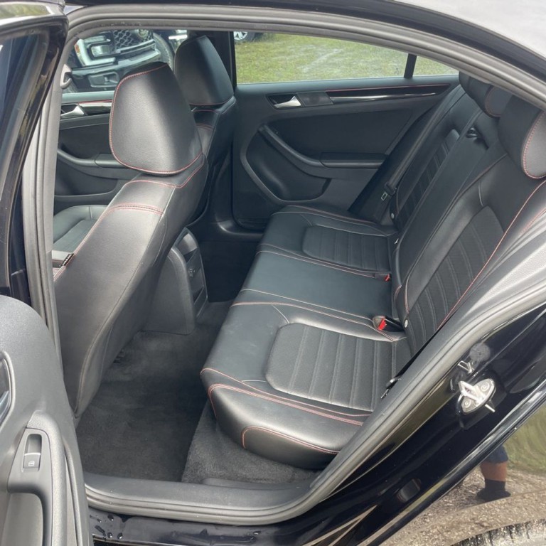 2017 Volkswagen Jetta Image 15