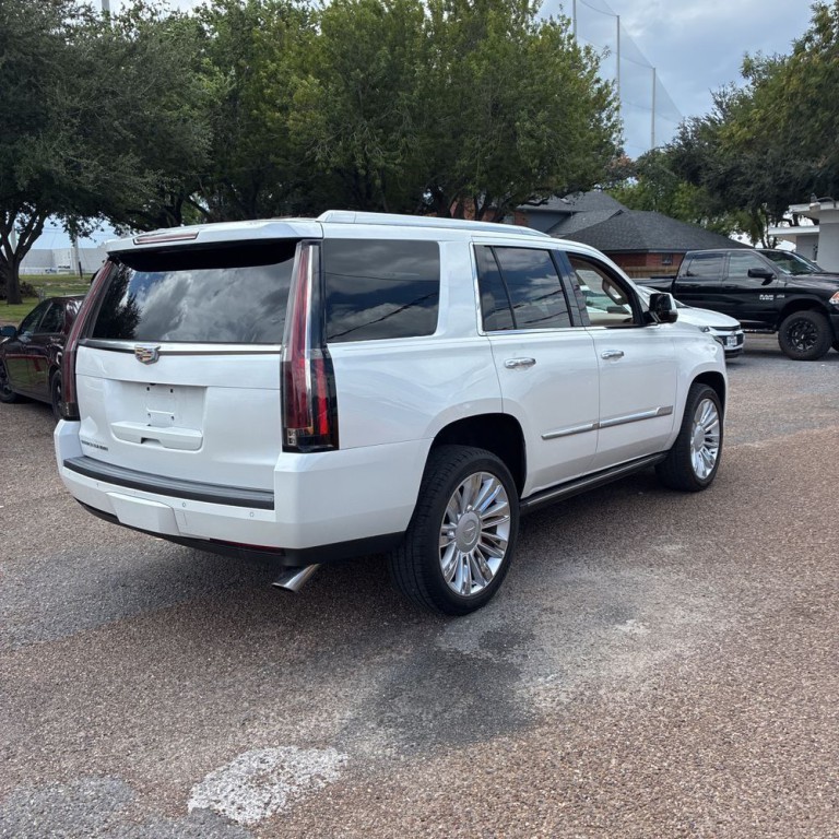2016 Cadillac Escalade Image 5