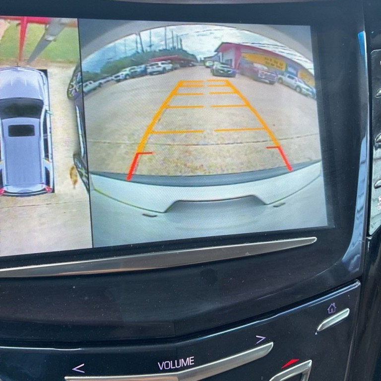 2016 Cadillac Escalade Image 13