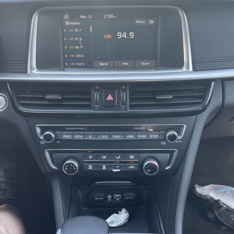 2020 Kia Optima Image 11