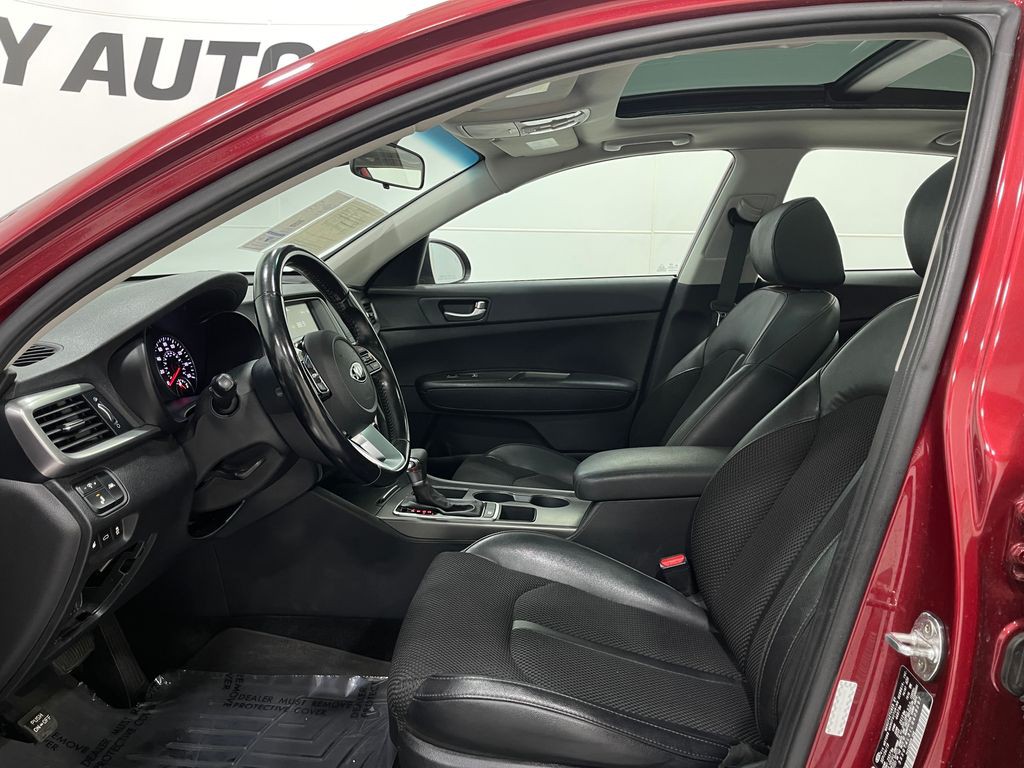 2020 Kia Optima Image 13