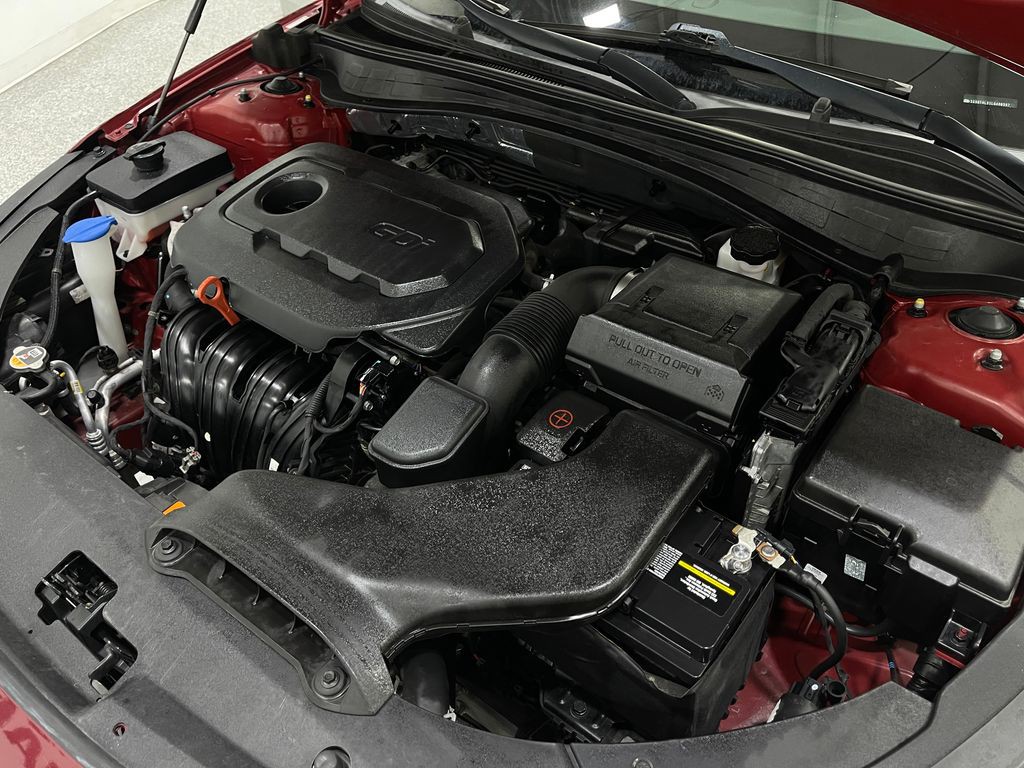 2020 Kia Optima Image 28