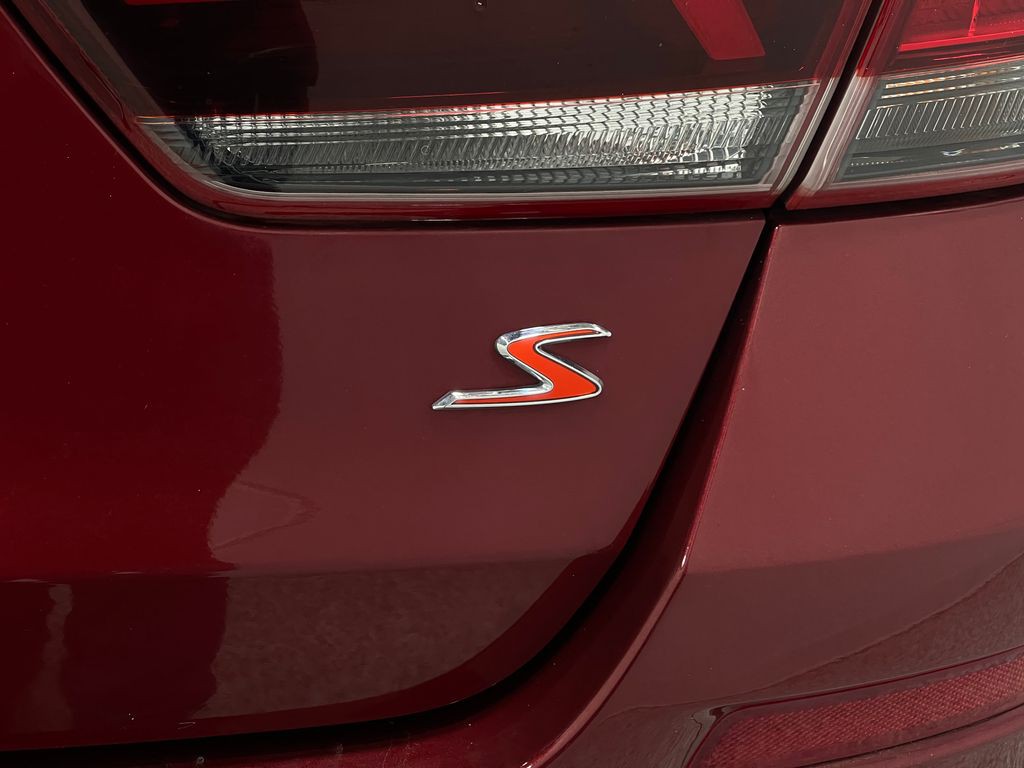 2020 Kia Optima Image 40