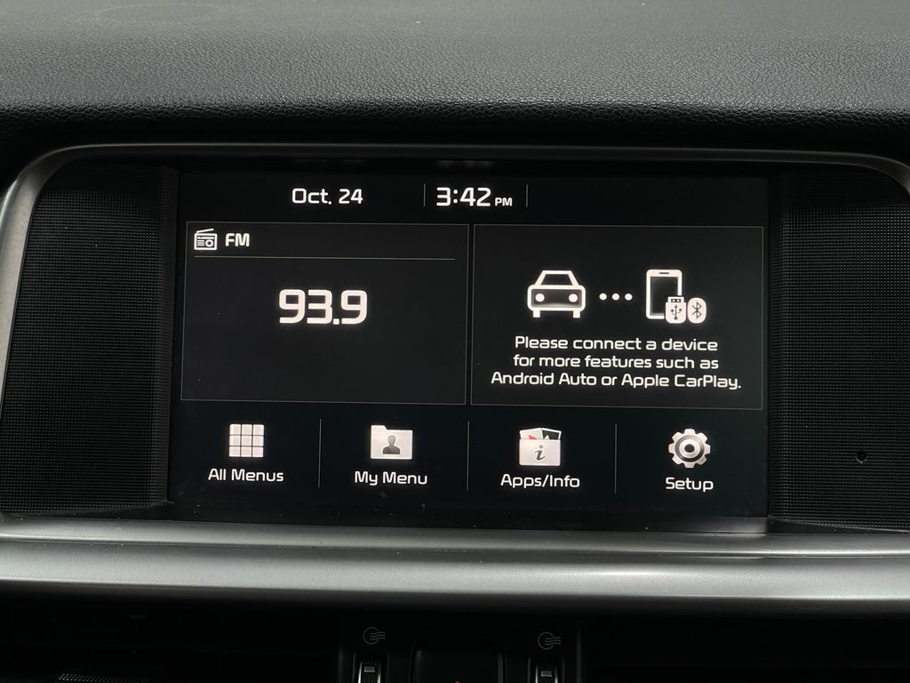 2020 Kia Optima Image 24