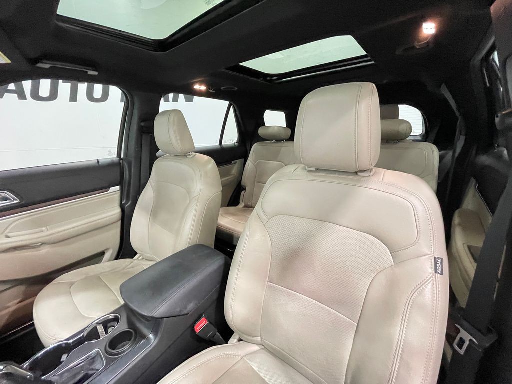 2018 Ford Explorer Image 14