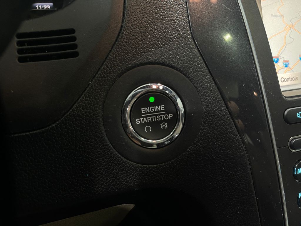 2018 Ford Explorer Image 20