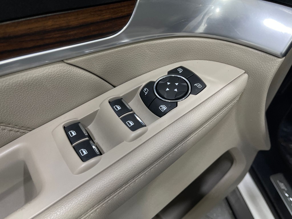 2018 Ford Explorer Image 17