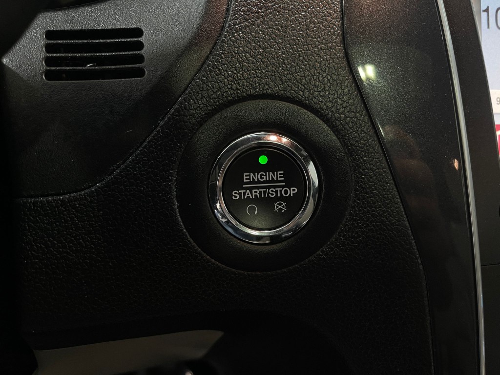 2018 Ford Explorer Image 20