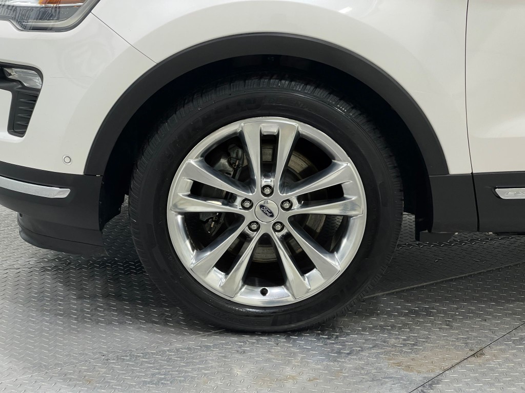 2018 Ford Explorer Image 36