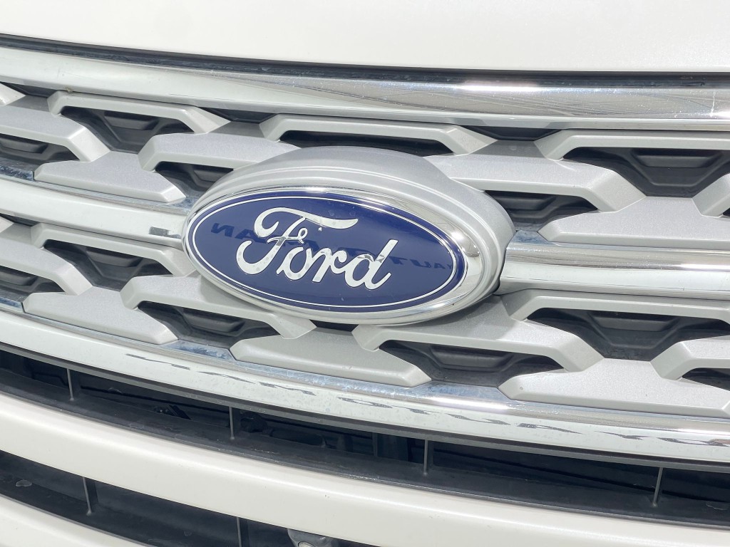 2018 Ford Explorer Image 39