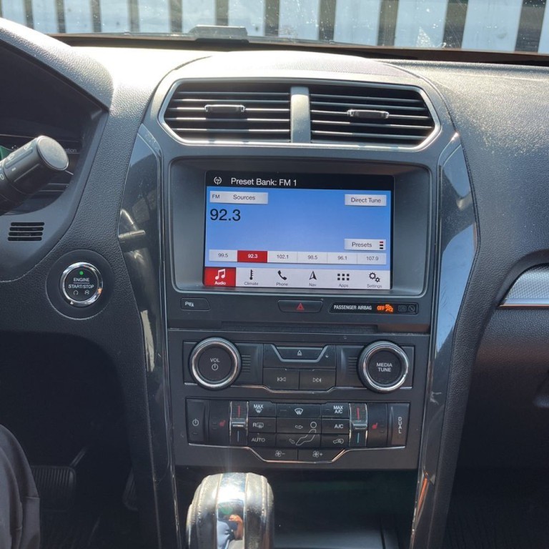 2018 Ford Explorer Image 12