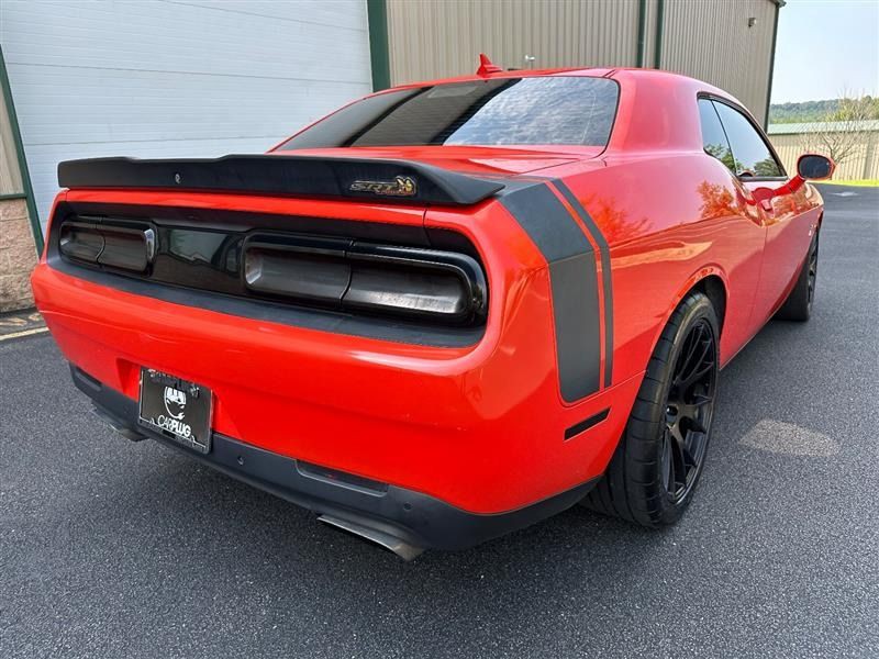 2018 Dodge Challenger Image 3