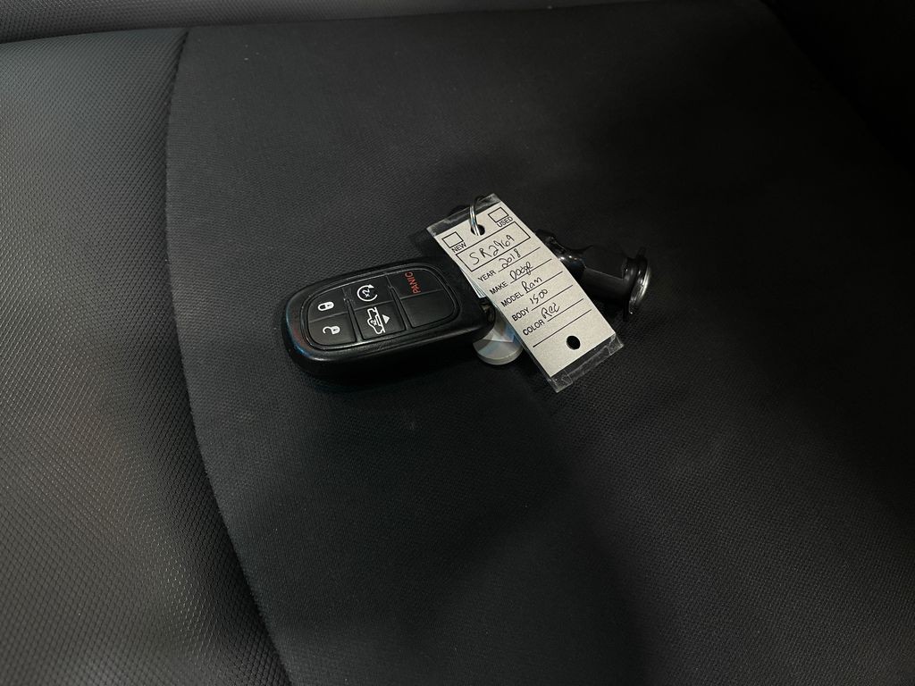 2018 RAM 1500 Image 36