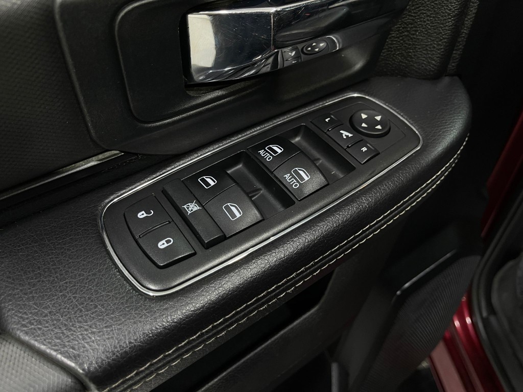 2018 RAM 1500 Image 16