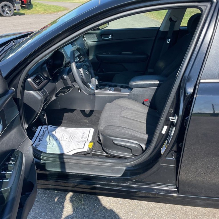 2018 Kia Optima Image 8