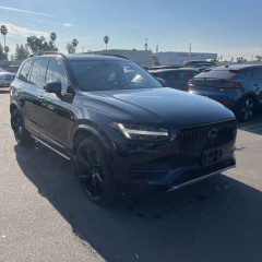 Image for 2018 Volvo XC90 T8 Momentum ID: 6843729