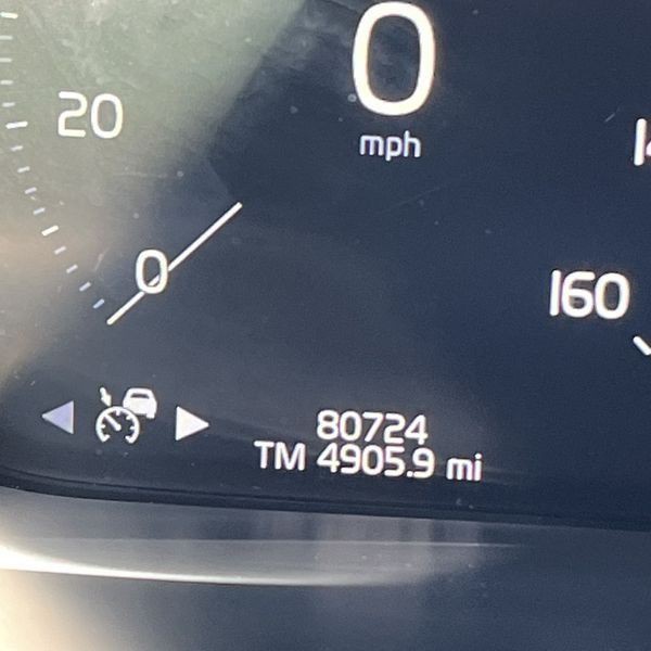 2018 Volvo XC90 Image 11
