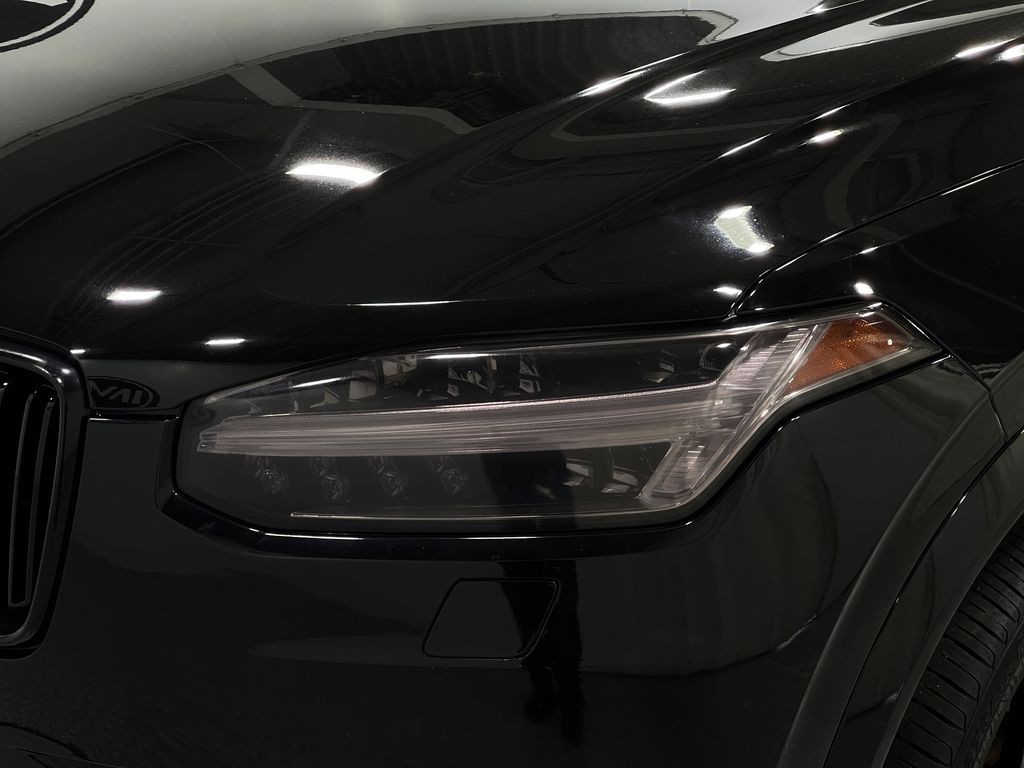 2018 Volvo XC90 Image 36