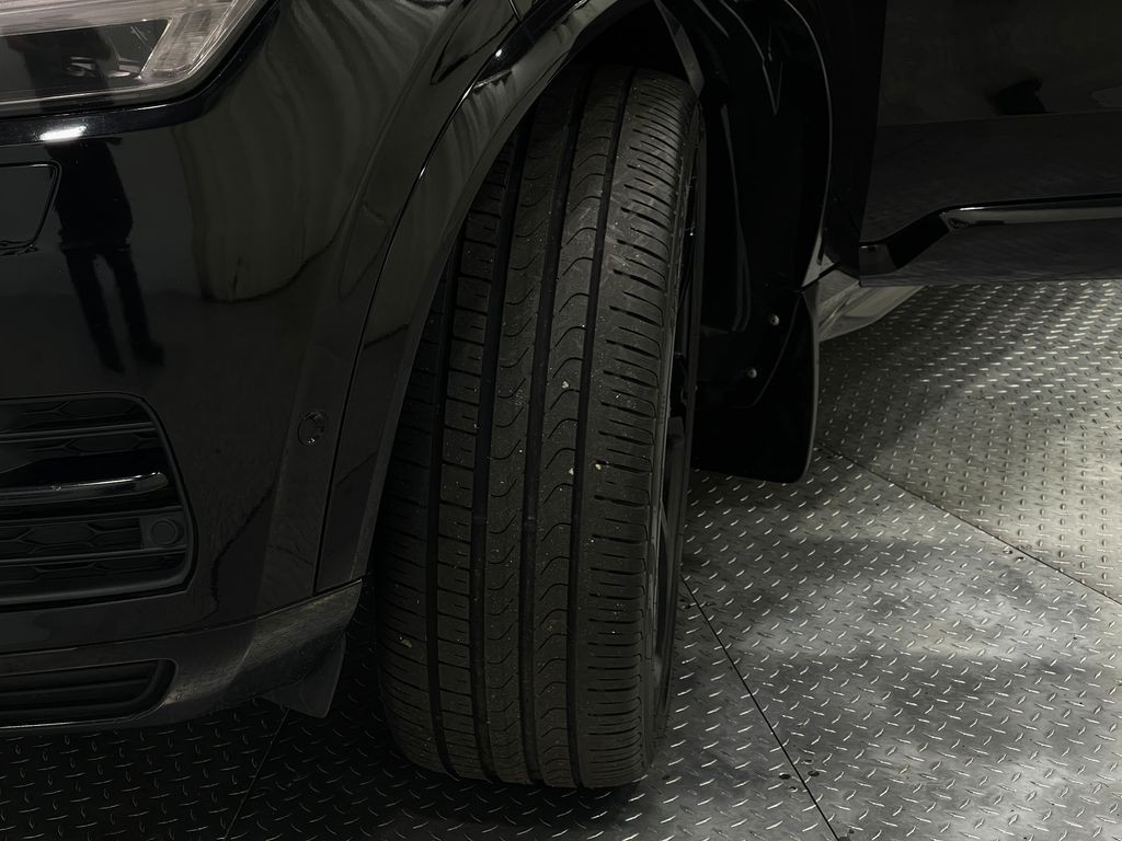 2018 Volvo XC90 Image 39