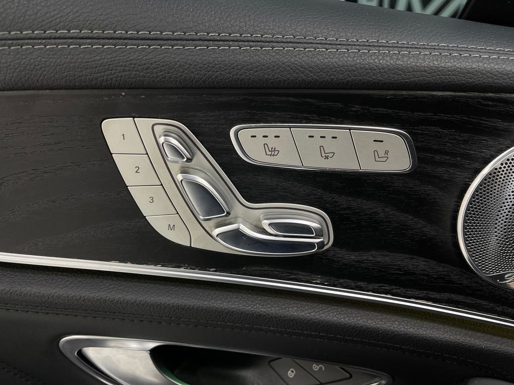 2018 Mercedes-Benz E-Class Image 17