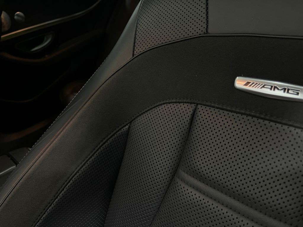 2018 Mercedes-Benz E-Class Image 18