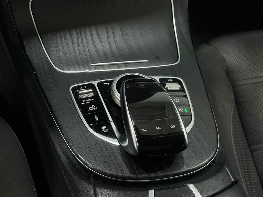 2018 Mercedes-Benz E-Class Image 25