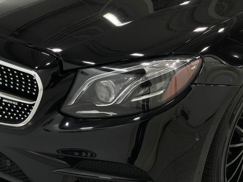 2018 Mercedes-Benz E-Class Image 33