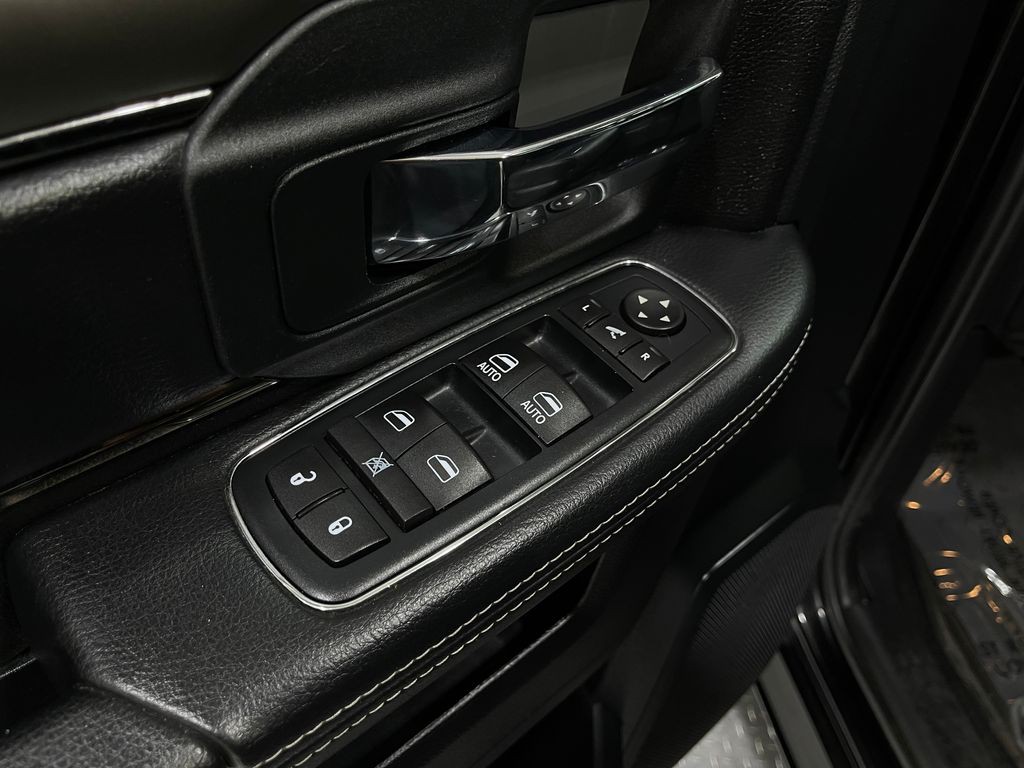 2016 RAM 1500 Image 16