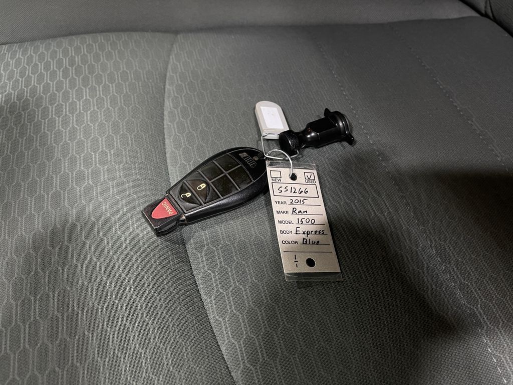 2015 RAM 1500 Image 33