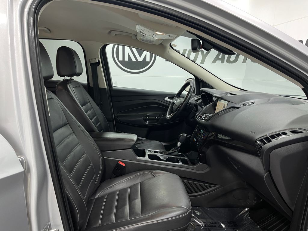 2017 Ford Escape Image 31