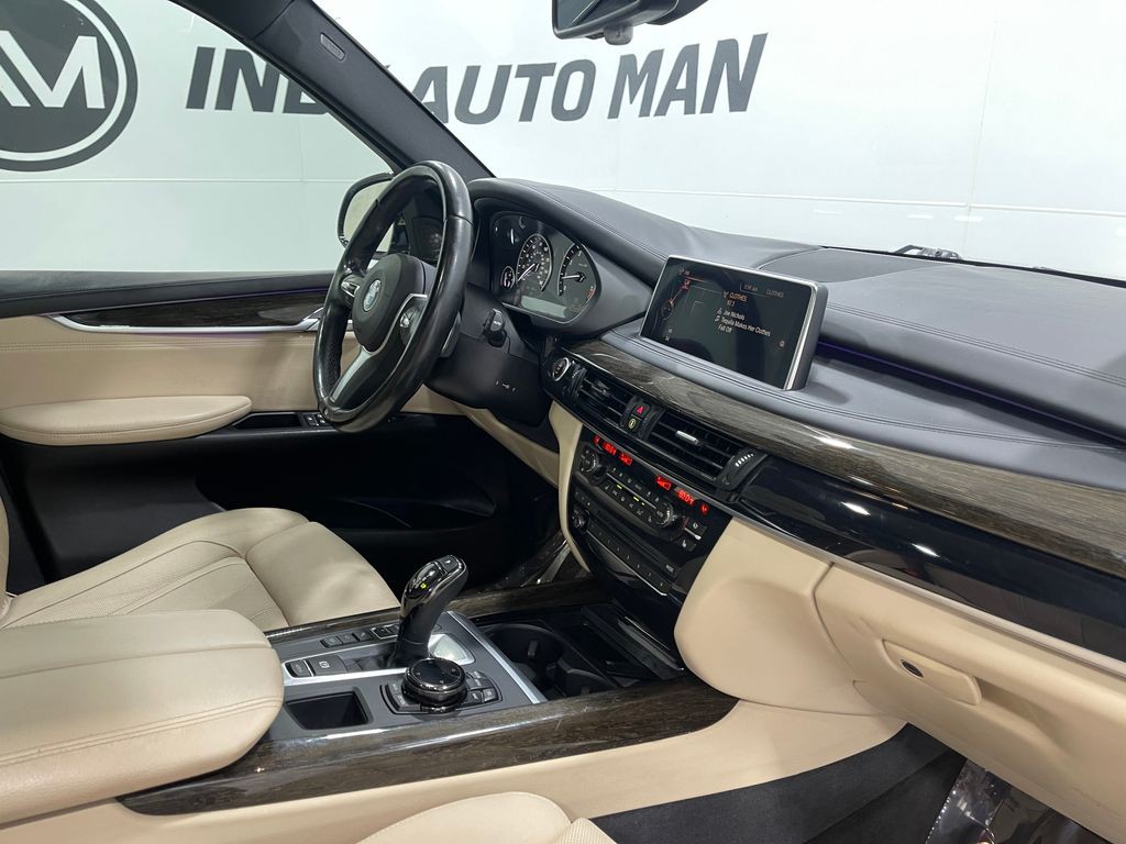 2016 BMW X5 Image 20