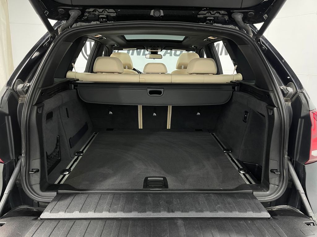 2016 BMW X5 Image 26