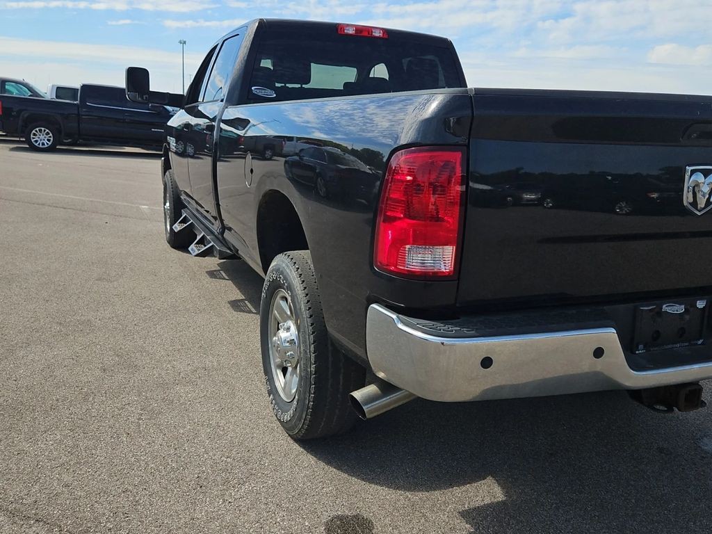 2017 RAM 2500 Image 4