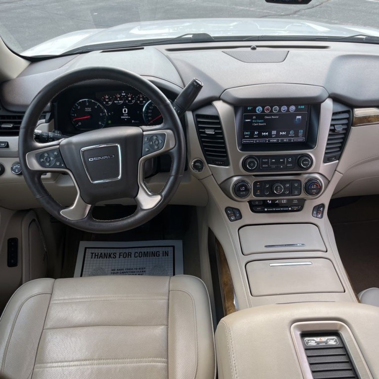 2017 GMC Yukon Image 10