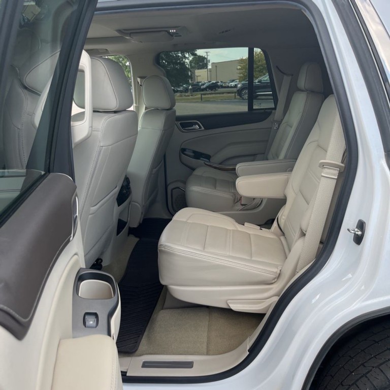 2017 GMC Yukon Image 16