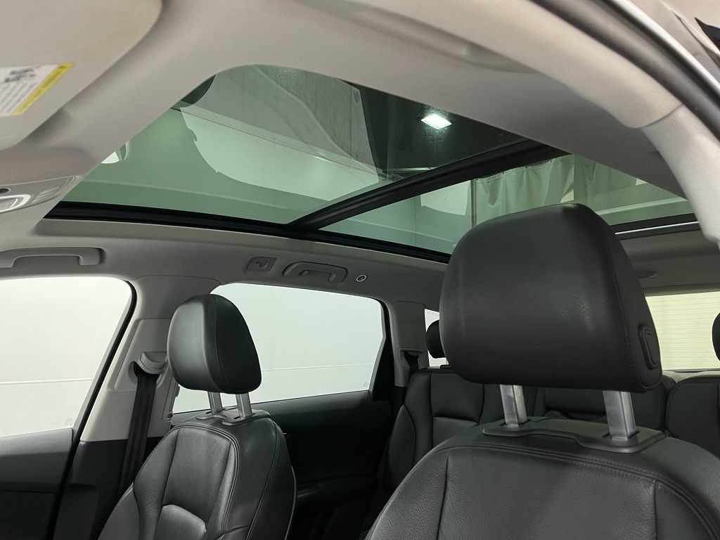 2018 Audi Q7 Image 12