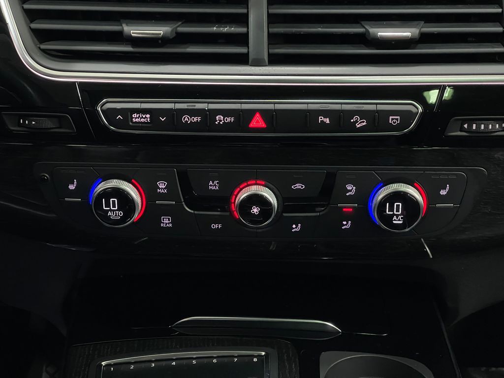 2018 Audi Q7 Image 25