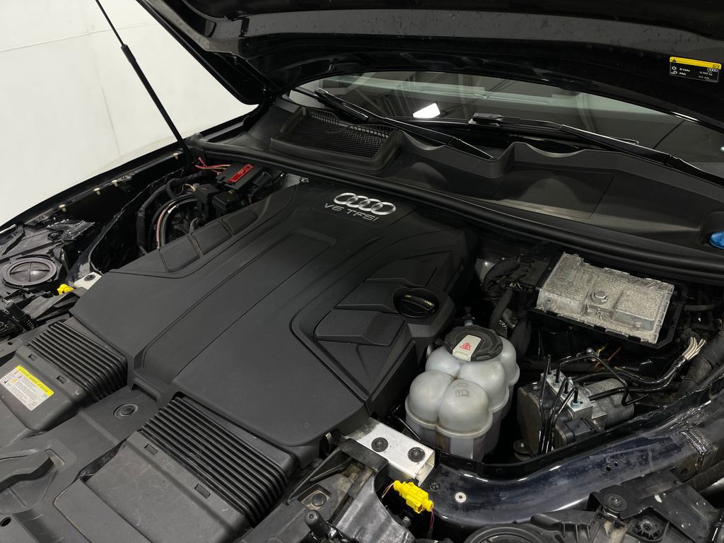 2018 Audi Q7 Image 28