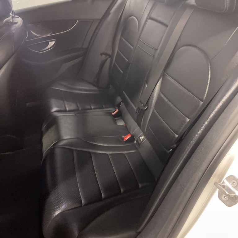 2018 Mercedes-Benz C-Class Image 16
