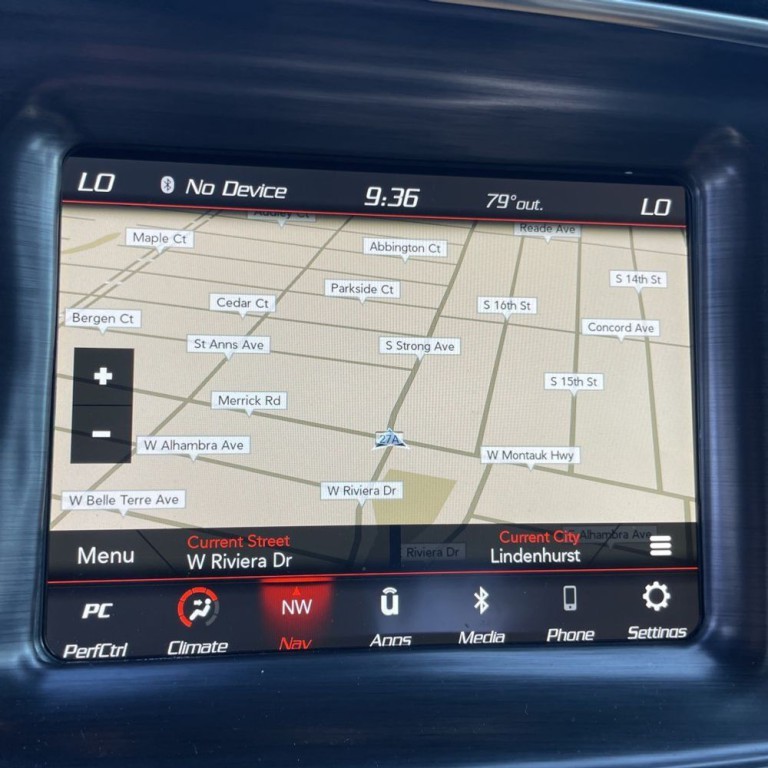 2018 Dodge Challenger Image 14