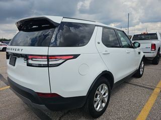 2019 Land Rover Discovery Image 4