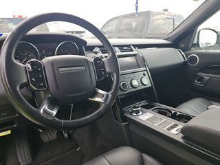 2019 Land Rover Discovery Image 8