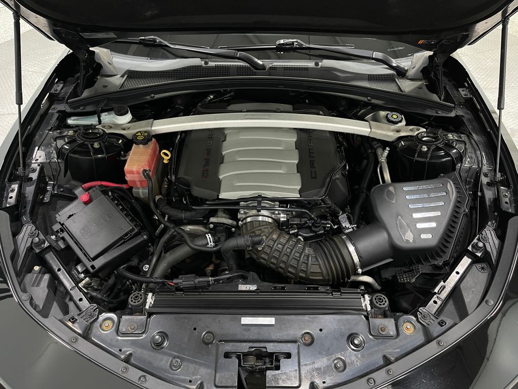 2019 Chevrolet Camaro Image 24