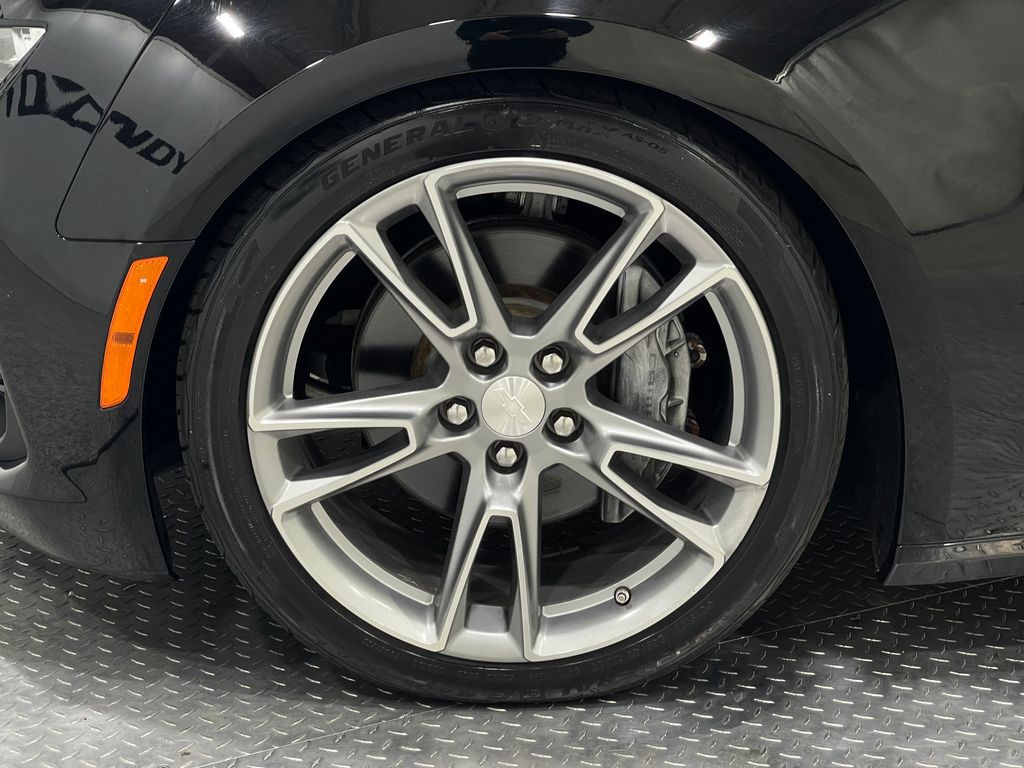 2019 Chevrolet Camaro Image 33