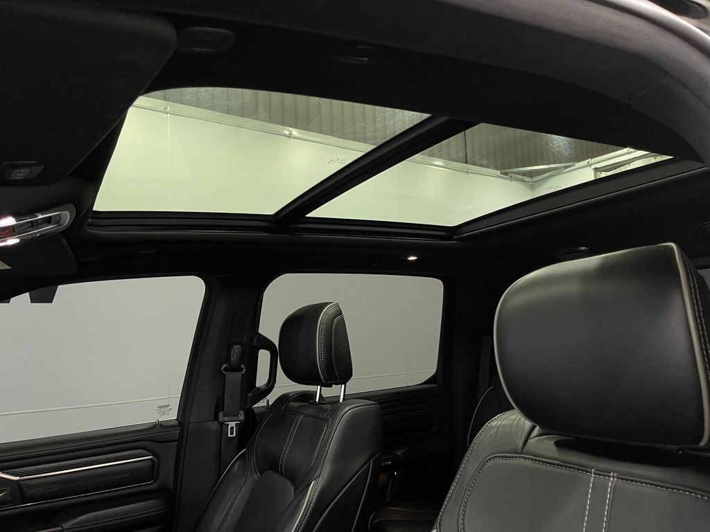 2020 RAM 1500 Image 12