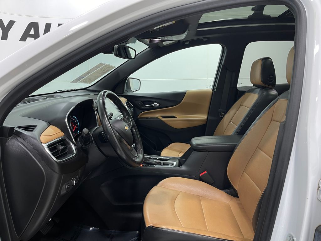 2020 Chevrolet Equinox Image 12