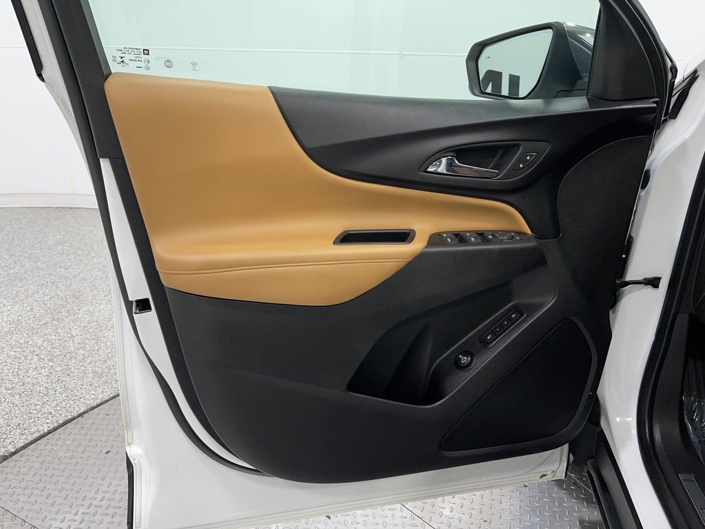 2020 Chevrolet Equinox Image 14