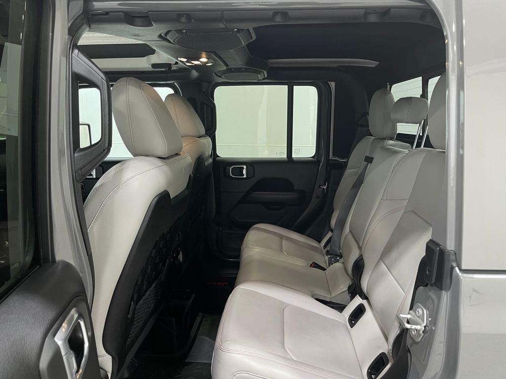 2021 Jeep Gladiator Image 29